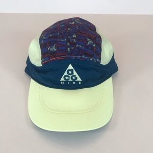Nike Accessories - Nike ACG Tailwind Hat adjustable BV1046-474 Cap Nike Accessories - Nike ACG Tailwind Hat adjustable BV1046-474 Cap